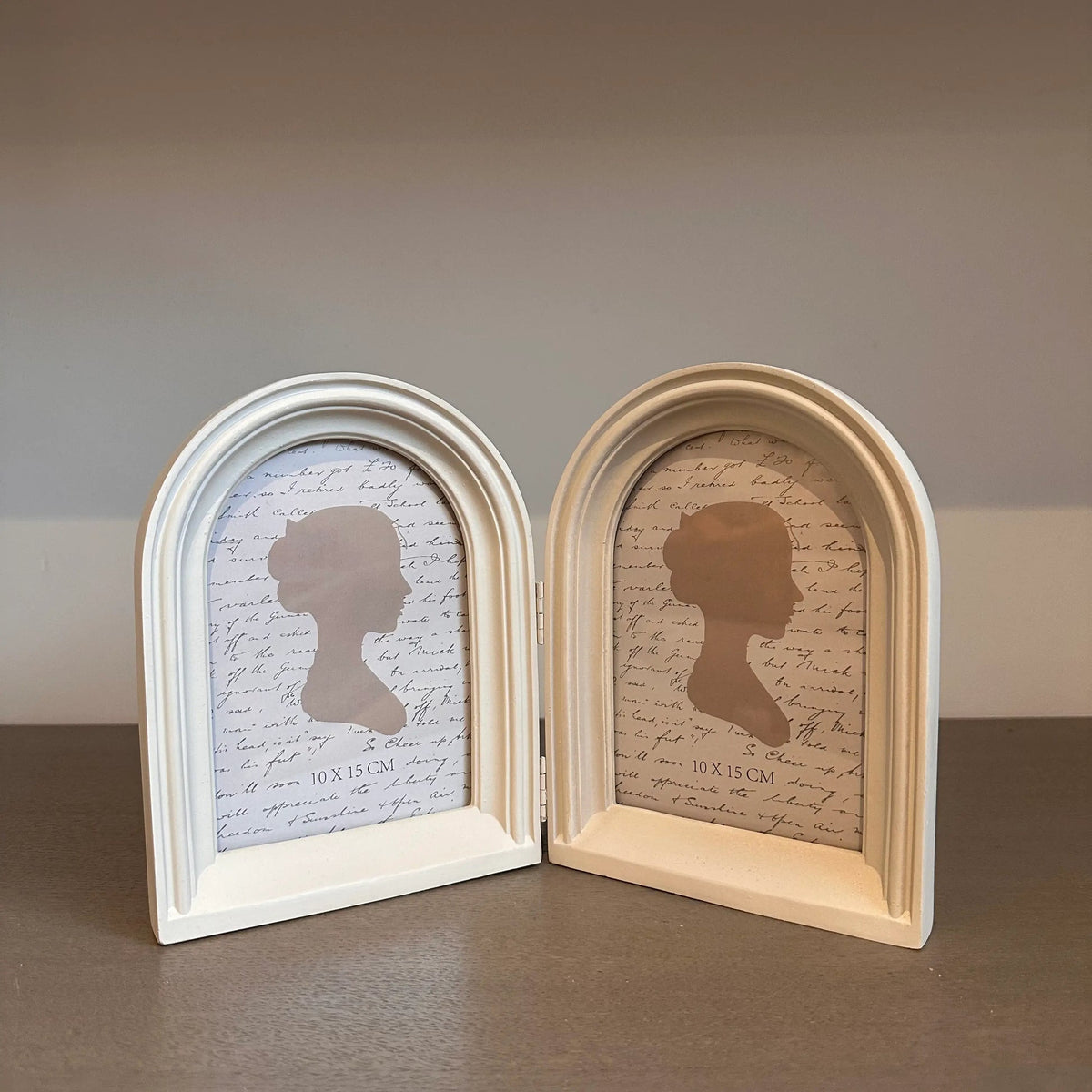 Double Arched Photoframe