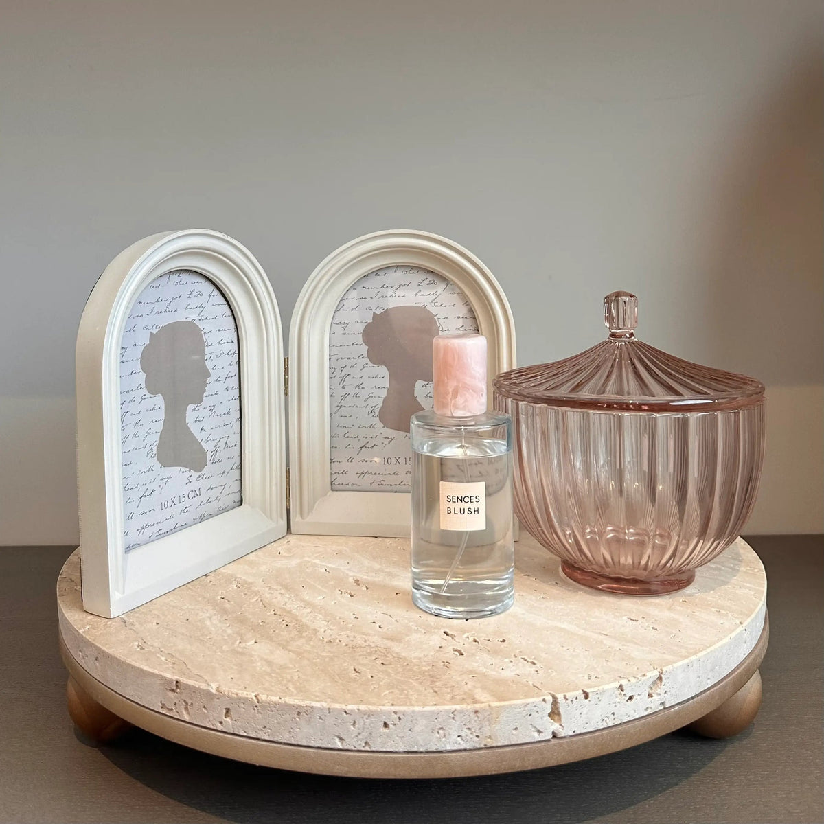 Double Arched Photoframe